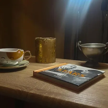 Sunny Cozy Studio, Place Edith Piaf パリ
