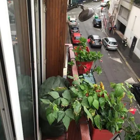 アパート Sunny Cozy Studio, Place Edith Piaf