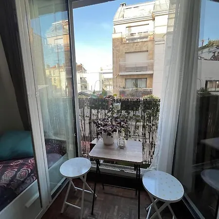Sunny Cozy Studio, Place Edith Piaf アパート パリ