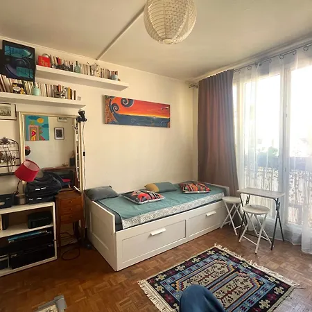 Sunny Cozy Studio, Place Edith Piaf アパート パリ